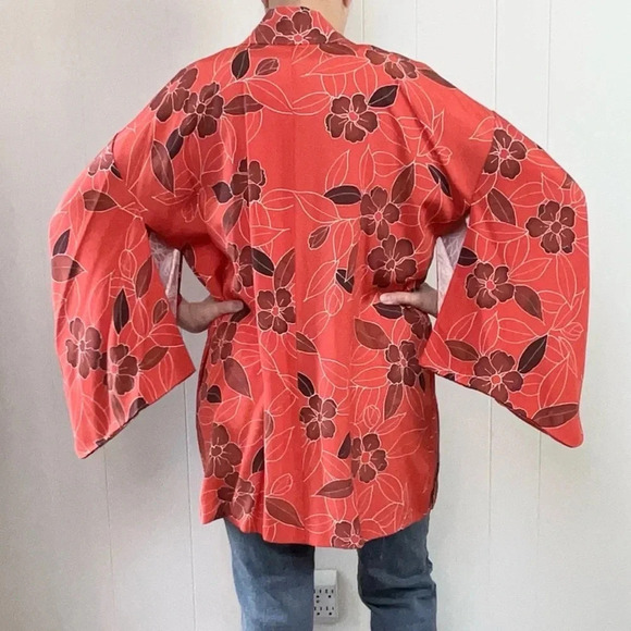 VTG Kimono Haori Traditional Japanese Jacket Silk Floral Pattern Red Coral OS - Picture 3 of 15